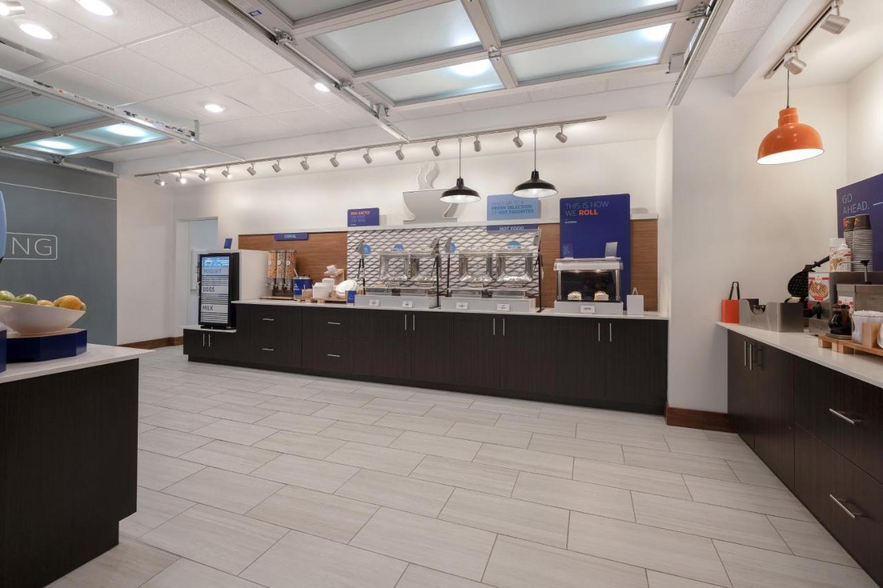 Holiday Inn Express & Suites - Grand Rapids South - Wyoming By Ihg Esterno foto